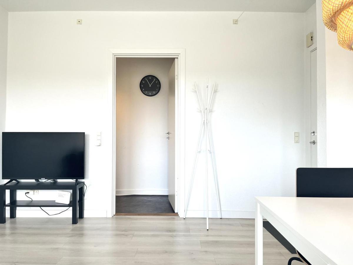 One-Bedroom Apartment Located In The Charming City Of 콜딩 외부 사진