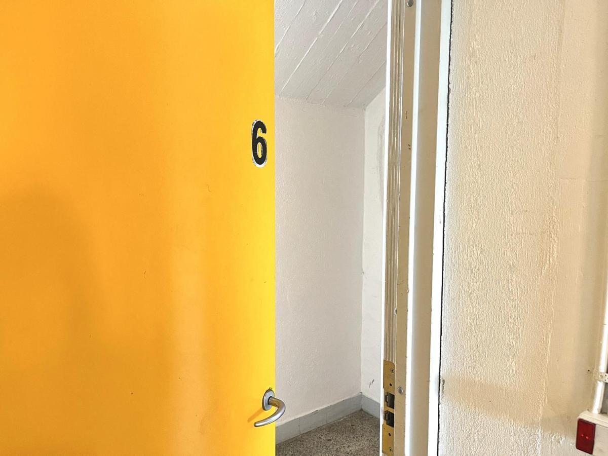 One-Bedroom Apartment Located In The Charming City Of 콜딩 외부 사진