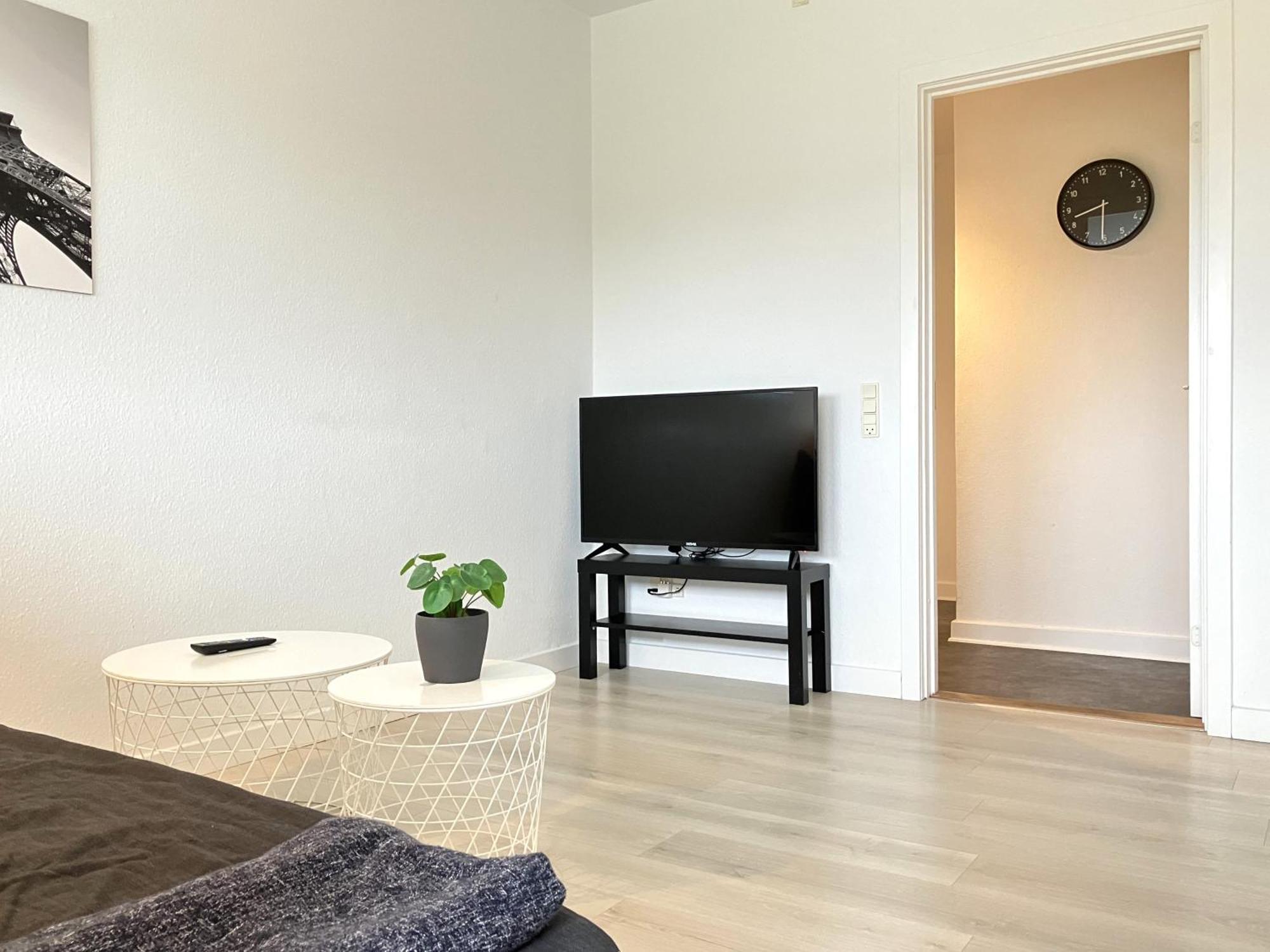 One-Bedroom Apartment Located In The Charming City Of 콜딩 외부 사진